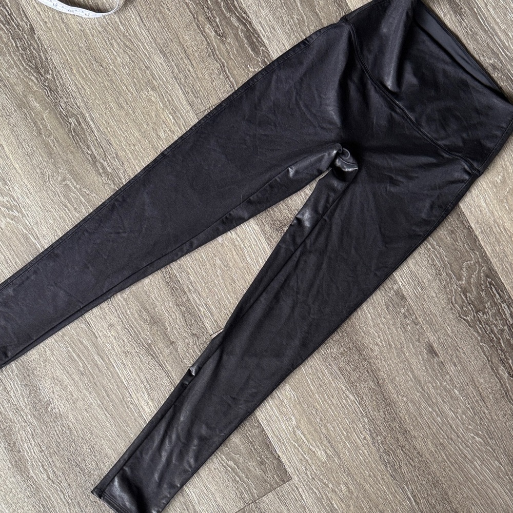 Jane and Bleecker Black Leggings